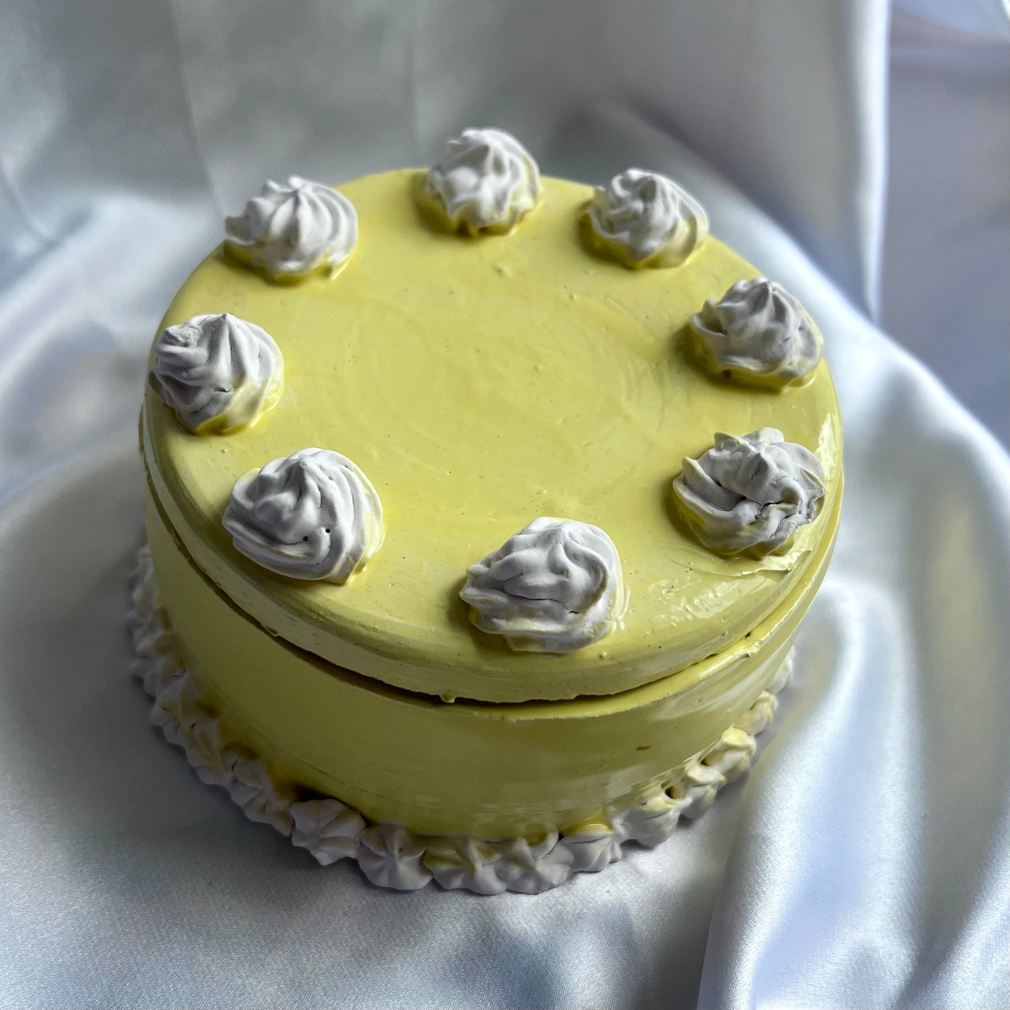 Lemon Cake Box