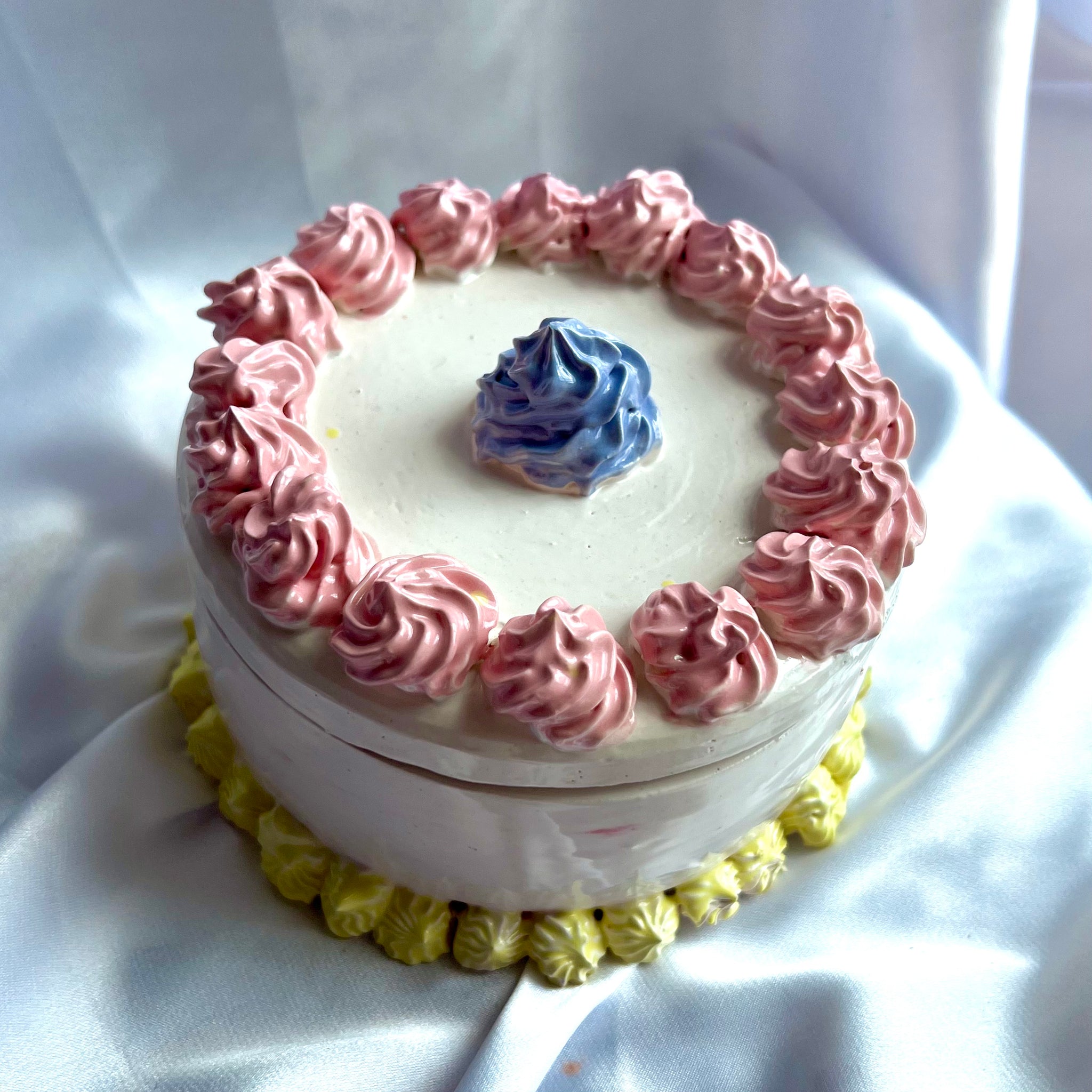 Pastel Cake Box